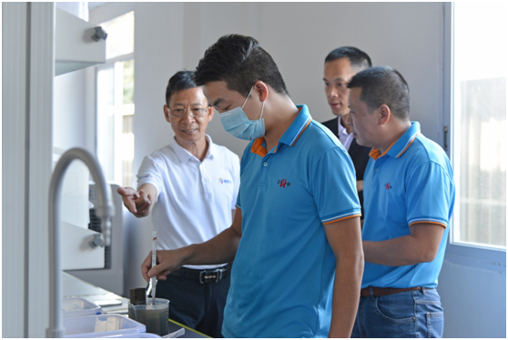 广东省铝加工专业委员会一行走访广州正利金属表面处理剂有限公司